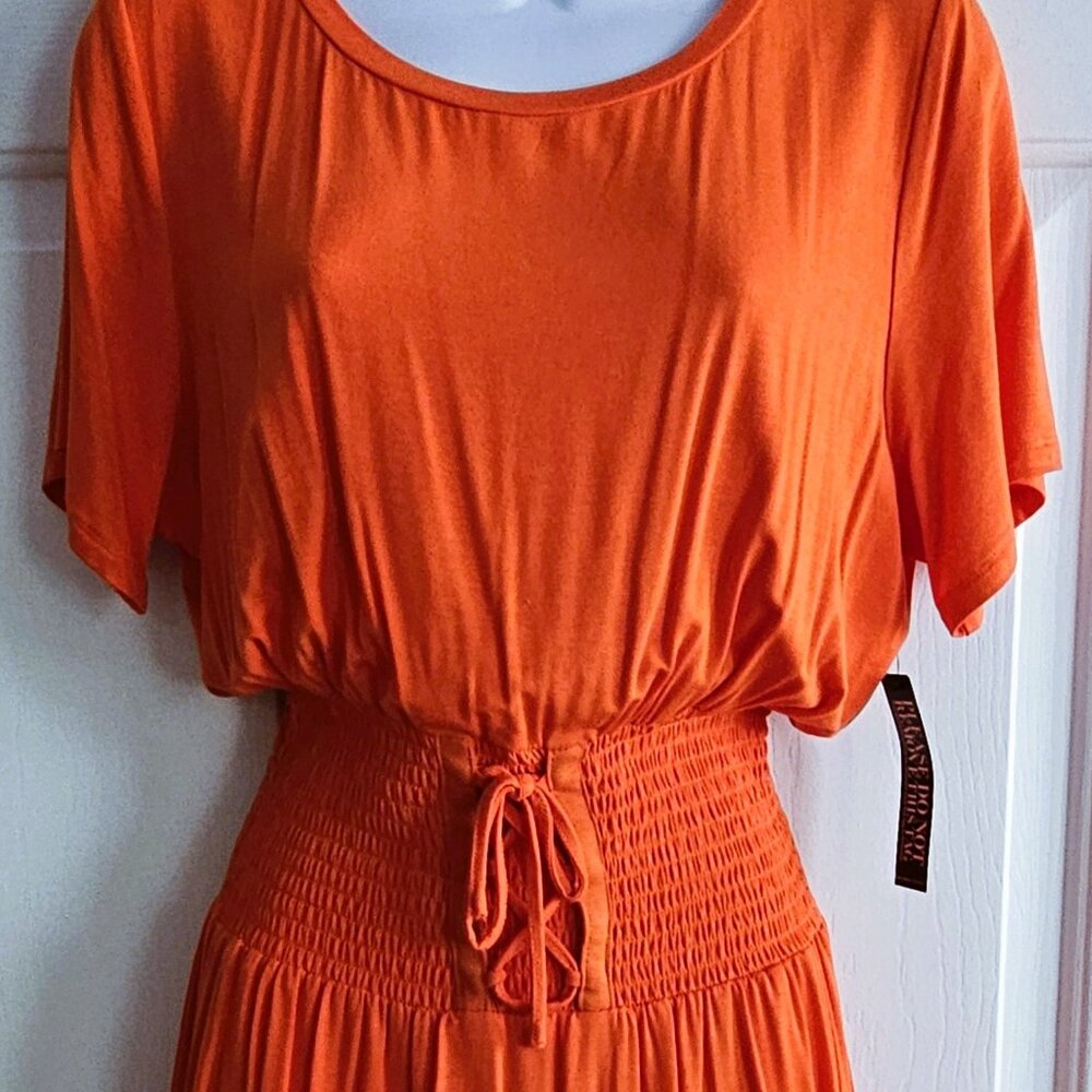 NWT NY&Co Stretch Womens Orange Dress with Ruched Tie accent Middle Size Small